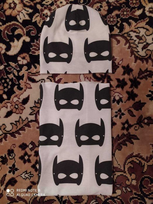 продам шапку  + снуд весна -осень на 3-4 года