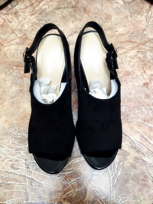 Обувь женская новая