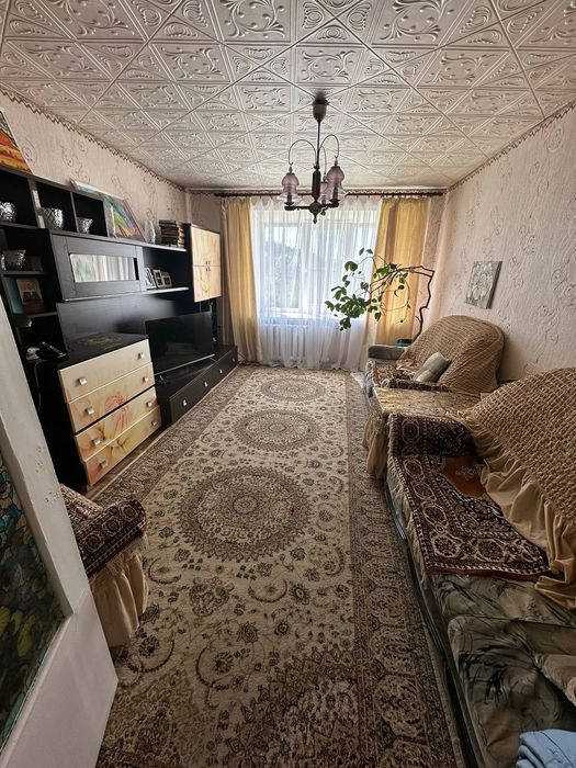 Продам 4-х комнатную квартиру