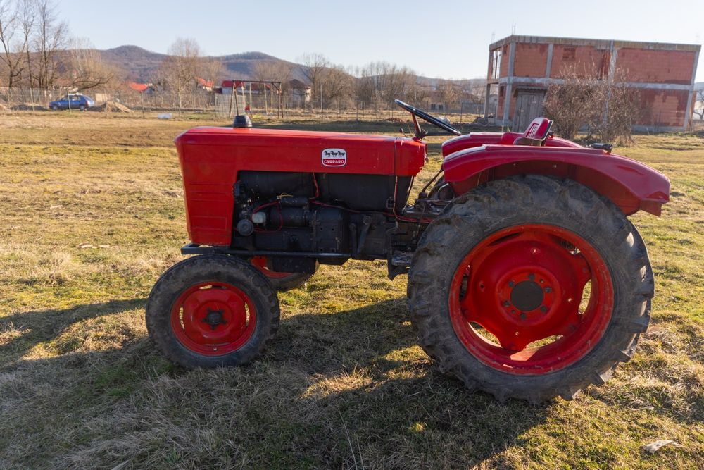 Tractor carraro 30 cp