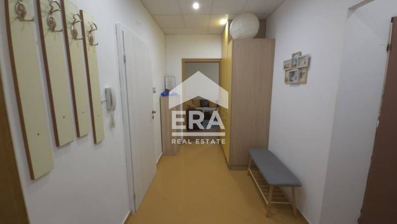 Дава се под наем Тристаен апартамент в София, Младост 3 - 67 кв.м за 648.21 € - Снимка #4