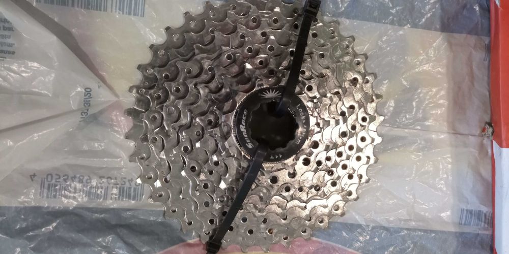 Венец-касета SUNRACE