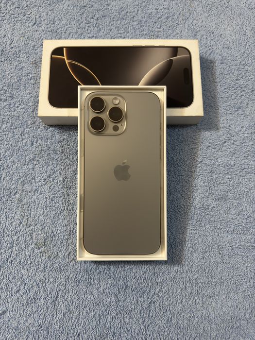 iPhone 16 Pro Max 256GB Natural Titanium