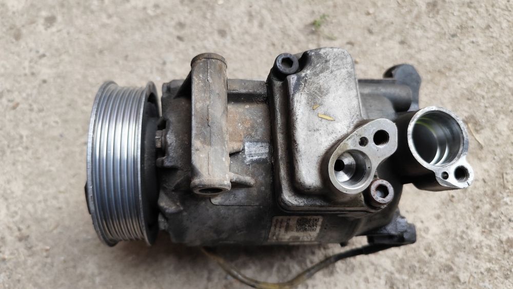 Vând compresor clima pentru gamaVAG