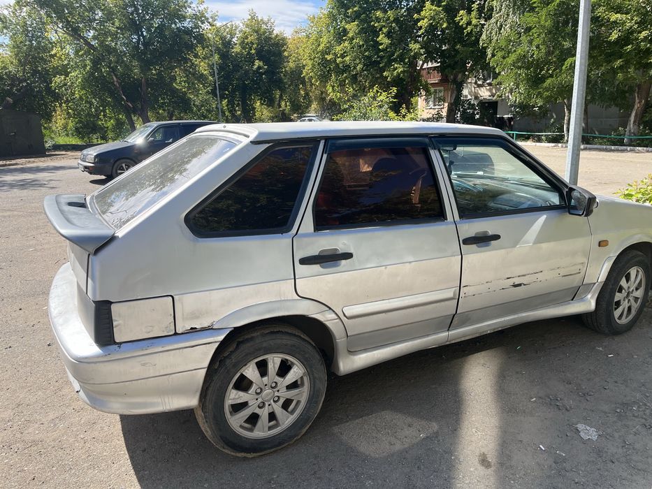 Продам автомобиль Lada 2114