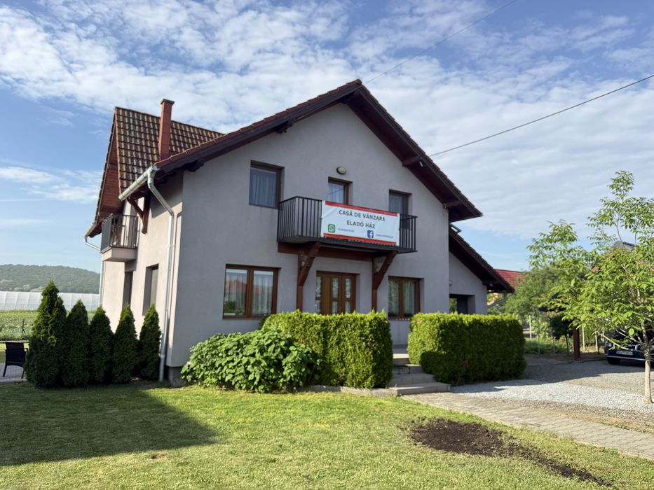 Gyönyörű ház eladó | Casă frumoasă de vânzare:  Káposztásszentmiklós - Nicolesti | Mures € 250.000,- Prețul e negociabil