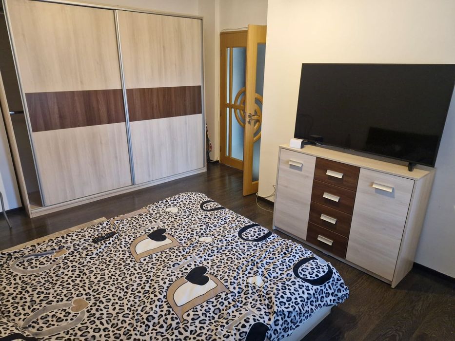 De inchiriat apartament 2 camere central Pucioasa cu 350 euro/luna