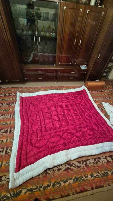 Юрган с копринено лице 1.90 х 1.70 см