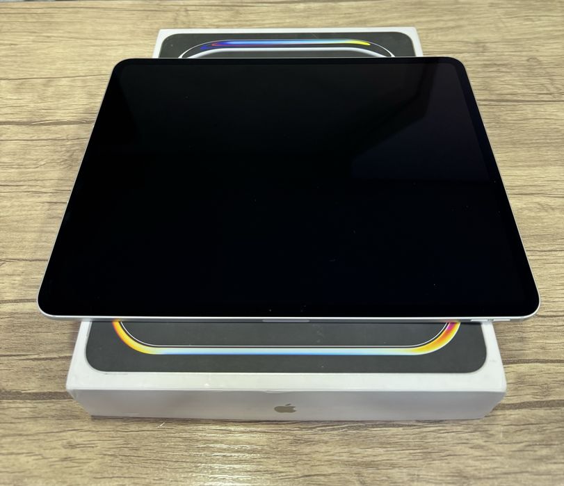 Prodam Idyal Ipad Pro 13 M4 256GB