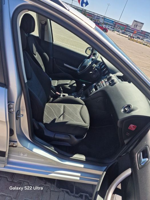 Peugeot 308 SW   Diesel, Spațioasă, Economică   Ideală pentru Familie