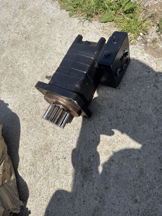 Pompa hidraulika hidromotor rotire mini neuson
