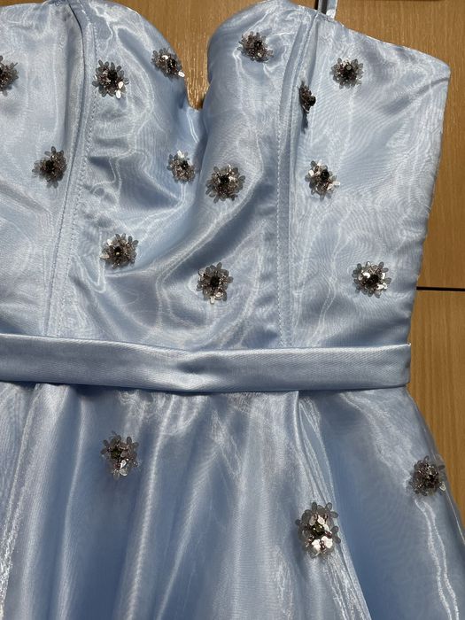 Rochie midi eleganta