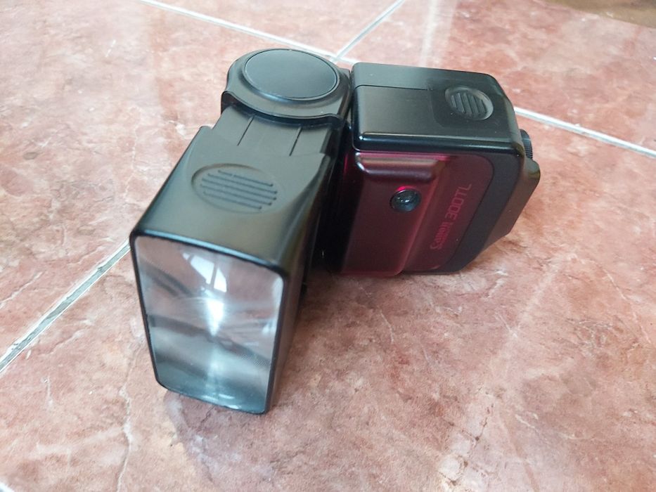 Blitz foto Canon 300 TL
