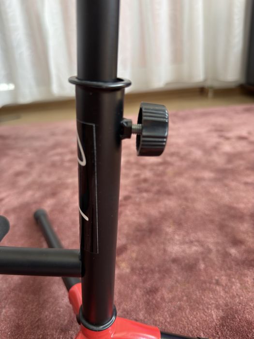 Stand Fender pentru chitara