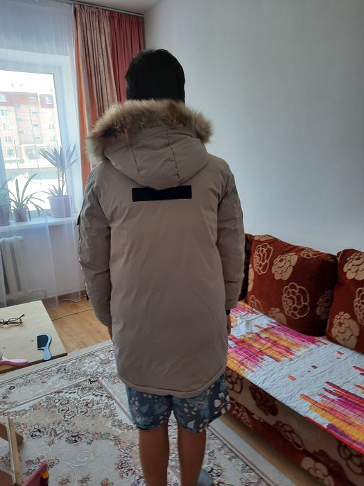 Продам зимнию куртку