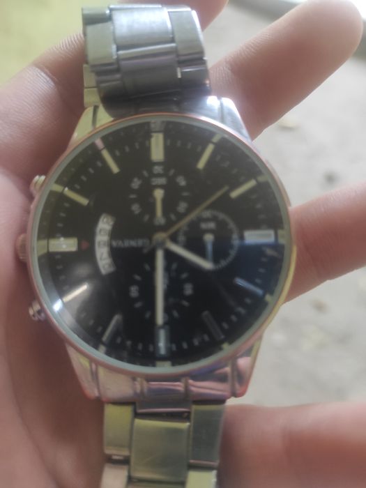 Часы Geneva рабочии