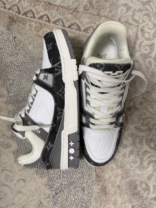 Louis Vuitton Trainers