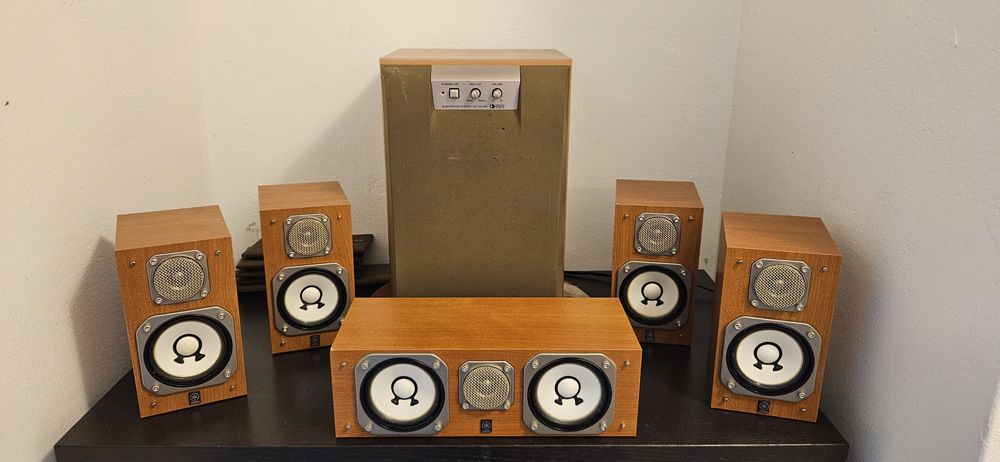 Yamaha домашно кино 5+1