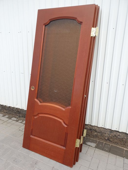 Продам двери 6 шт