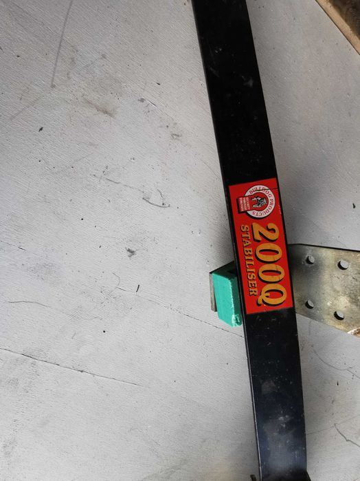 Стабилизатор за каравана / ремърке BULDOG 200Q