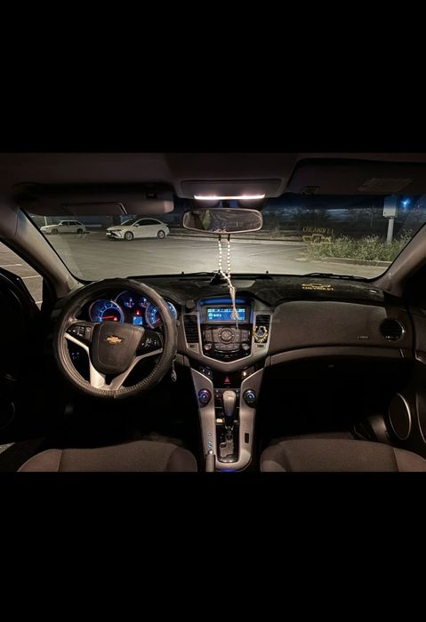 Продам Шевроле круз