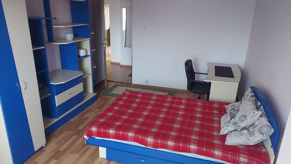 Închiriez apartament 3 camere Promenada Mall Craiova