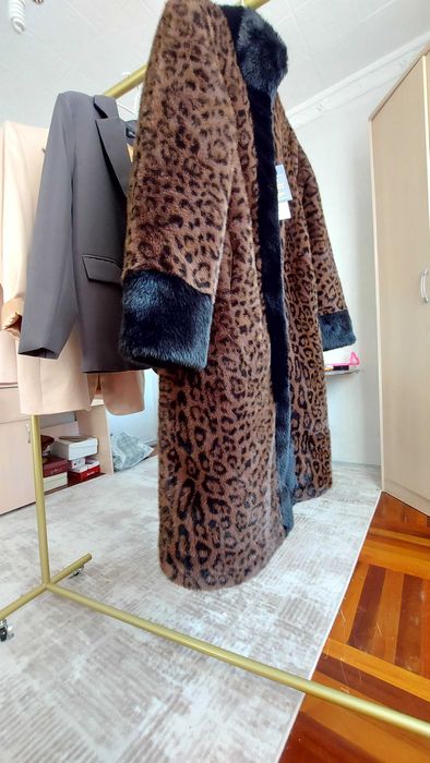 Продам Шубу Эконорка