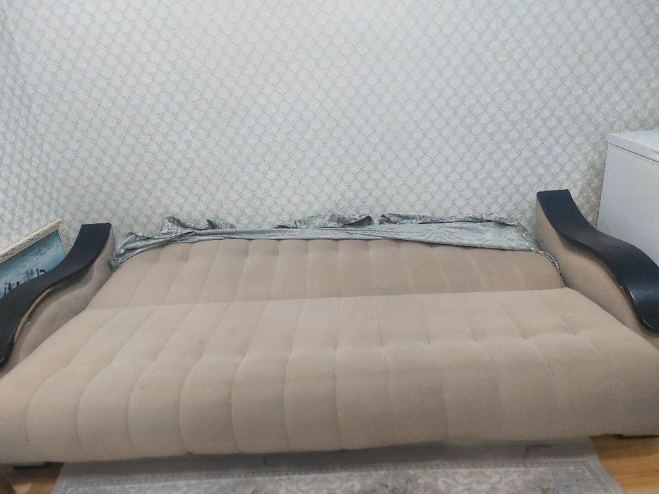 Диван и кресло набор