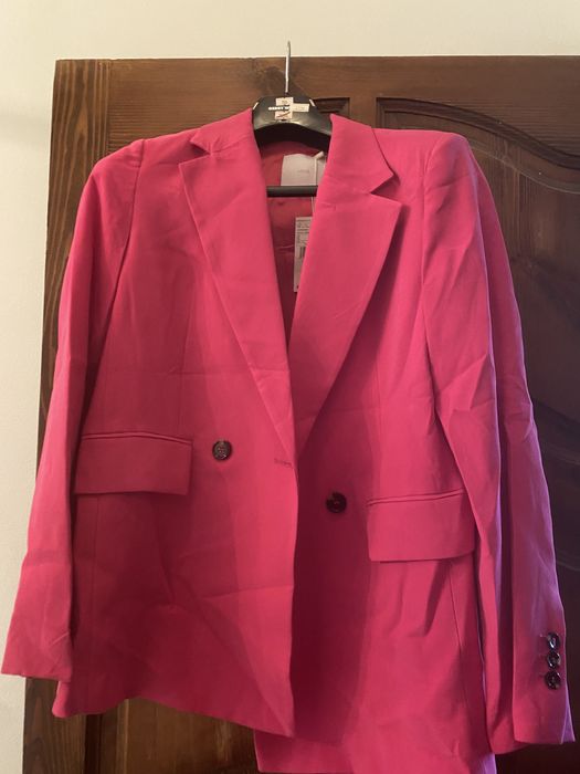 Продам пиджак Mango