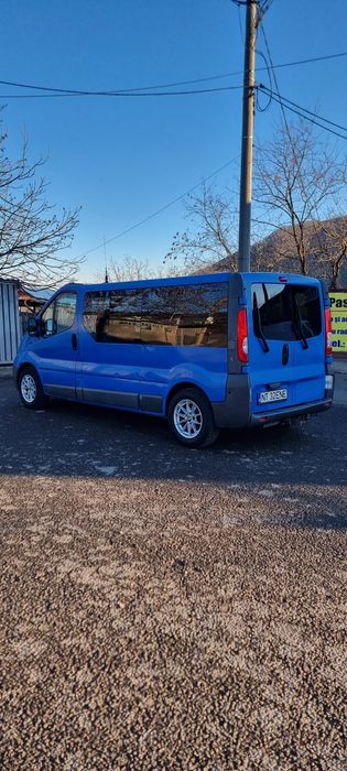 Vând Nissan Primastar