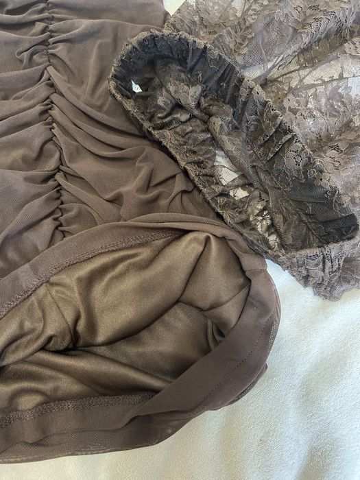 Коричневое платье