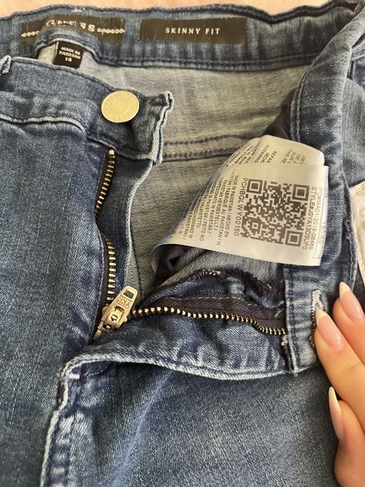 Дънки за момичета GUESS