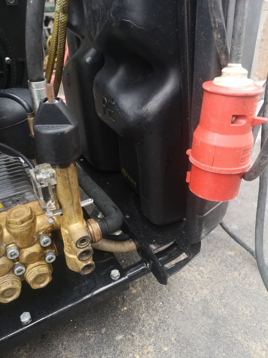 Пароструйка  Walp Titan 200barКерамика Бутална Помпа и Мощна Дизел