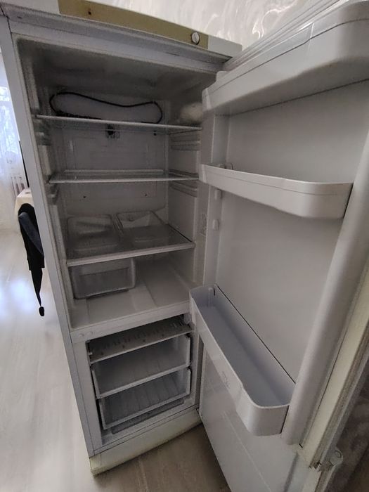 Индезит холодильник 2х камерный