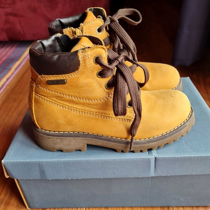 Ghete GEOX marime 29 baieti piele stare ft buna