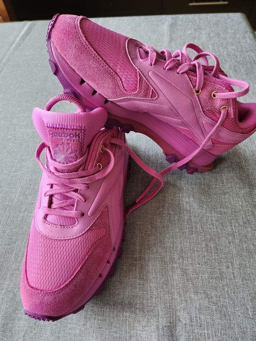 Маратонки Reebok чисто нови