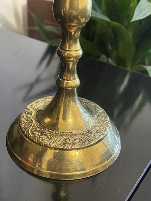 Ретро тристепенен месингов свещник