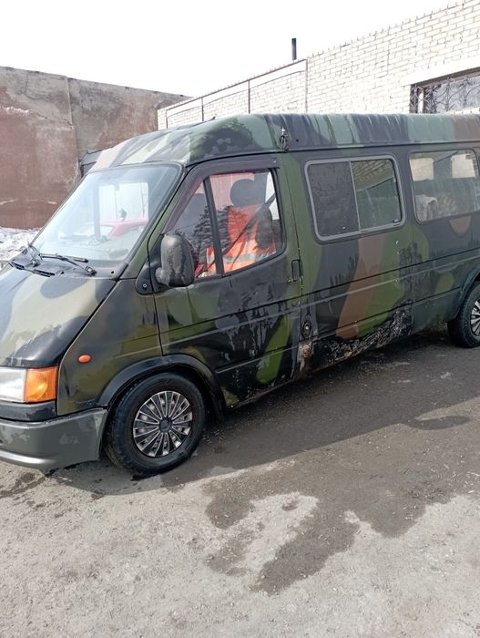 продам Форд Транзит 1995г.15мест Д1