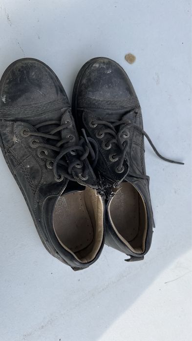 Обувь детская кожанная