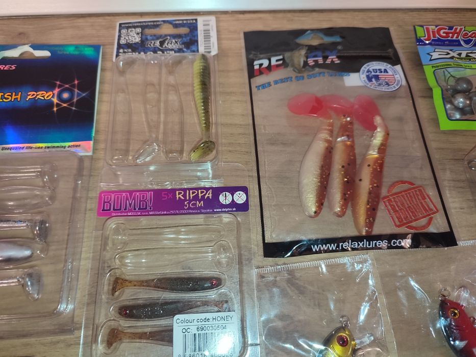 Set spinning produse NOI naluci soft,shad,vobler,lingurite oscilante.