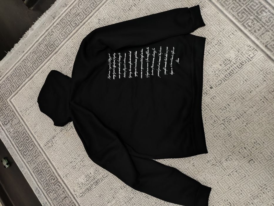 продам худди 4000