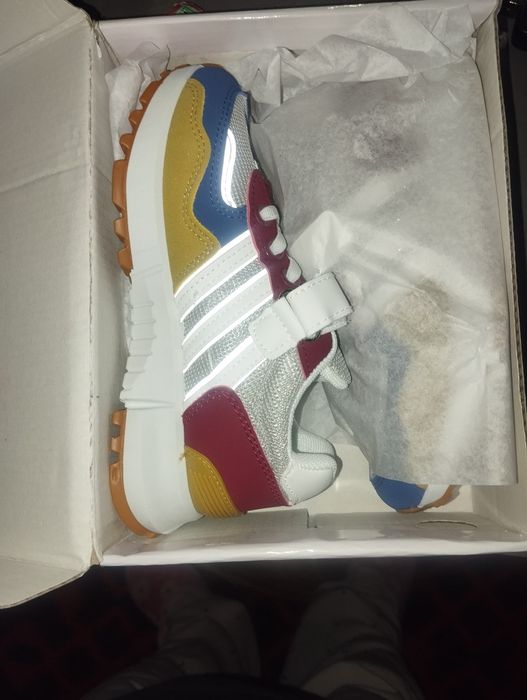 Продаю детские красовки