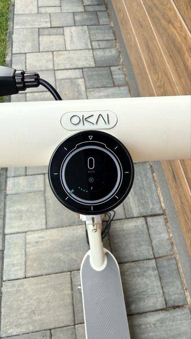 Trotineta electrica OKAI NEON Lite ES10 – stare foarte buna -850 lei negociabil