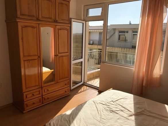 Дава се под наем Двустаен апартамент в Бургас, Братя Миладинови - 79 кв.м за 300 € - Снимка #1