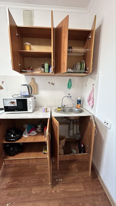 Продам шкафы на кухню
