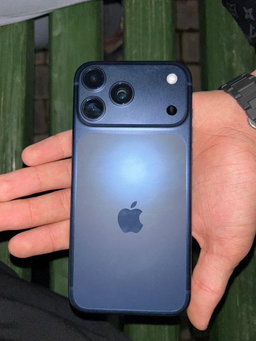 Iphone 17 pro max EAC