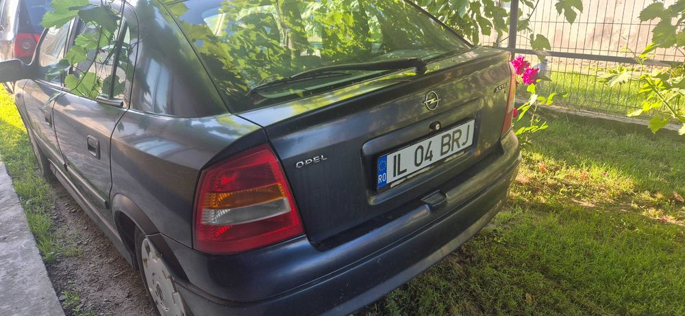 Opel Astra G Hatchback 1.6 benzină, an 2002