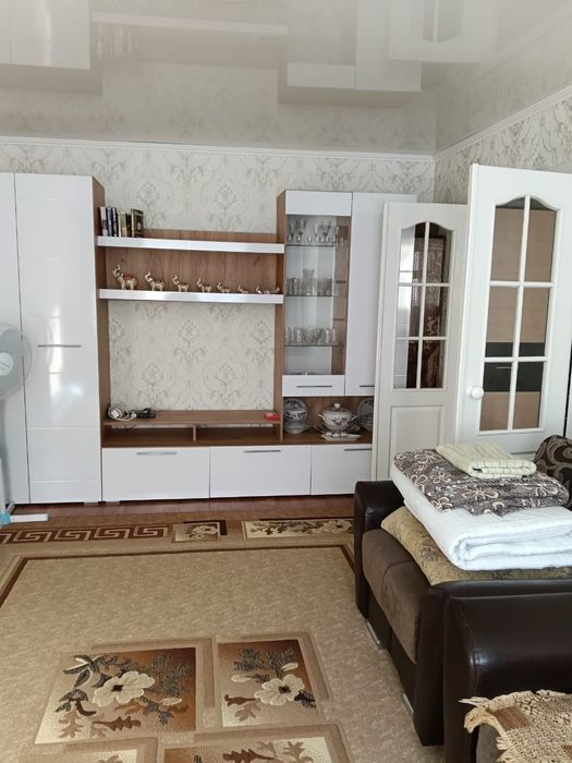 Сдам 1ком в районе 3й поликлиники по Кизатова