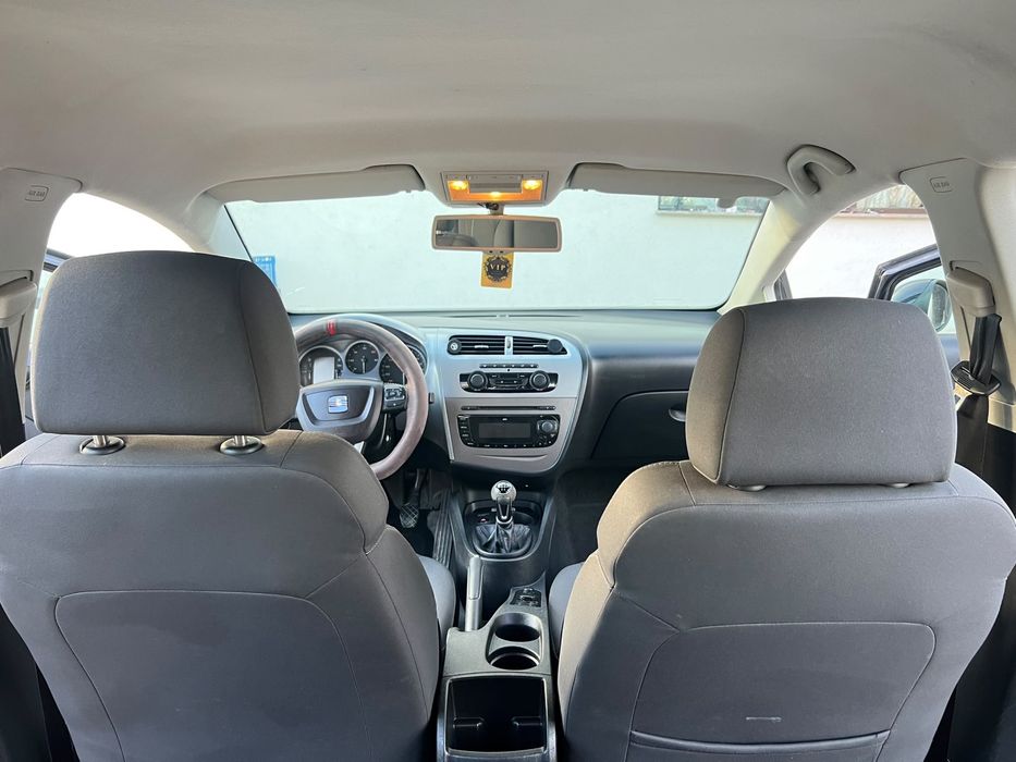 SEAT Leon 2011 — imagine 5