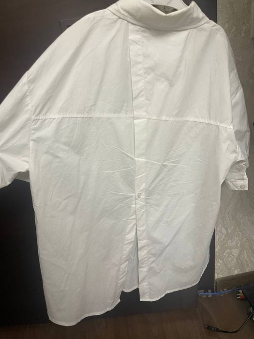 Рубашка с вырезом на спине летняя хлопок